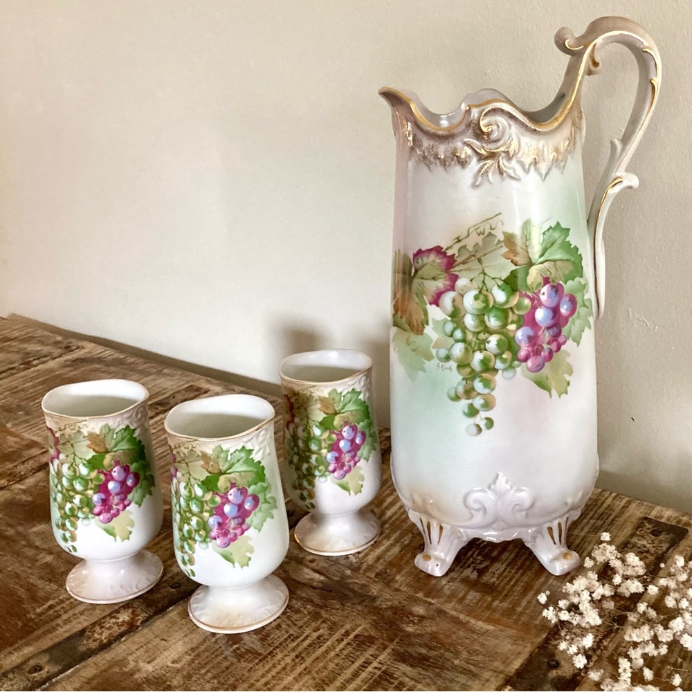 Vintage A&C Bavaria Pitcher with 3 Cups Grape Motif